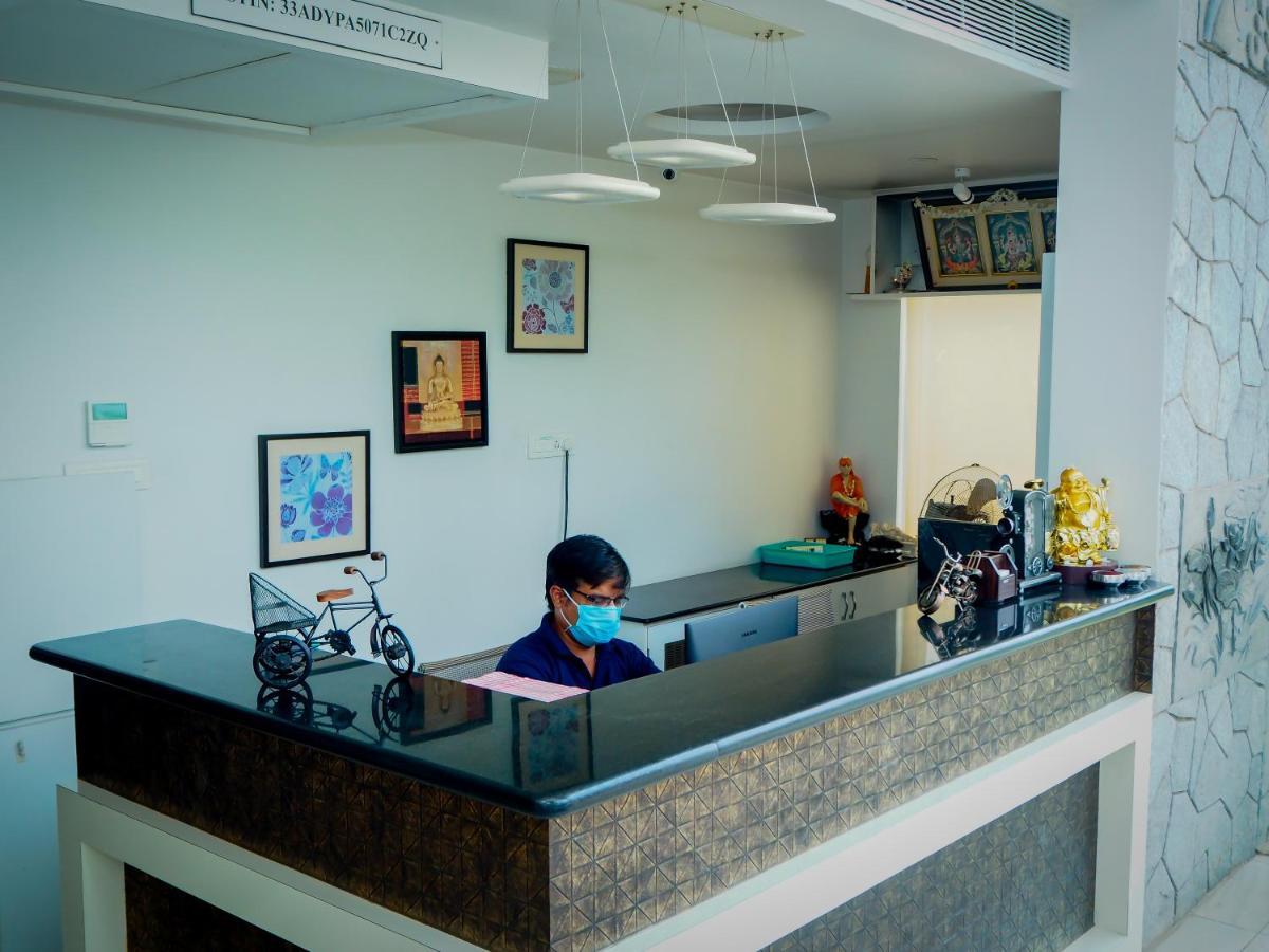 Hotel White Pearl Residency à Pondichéry Extérieur photo