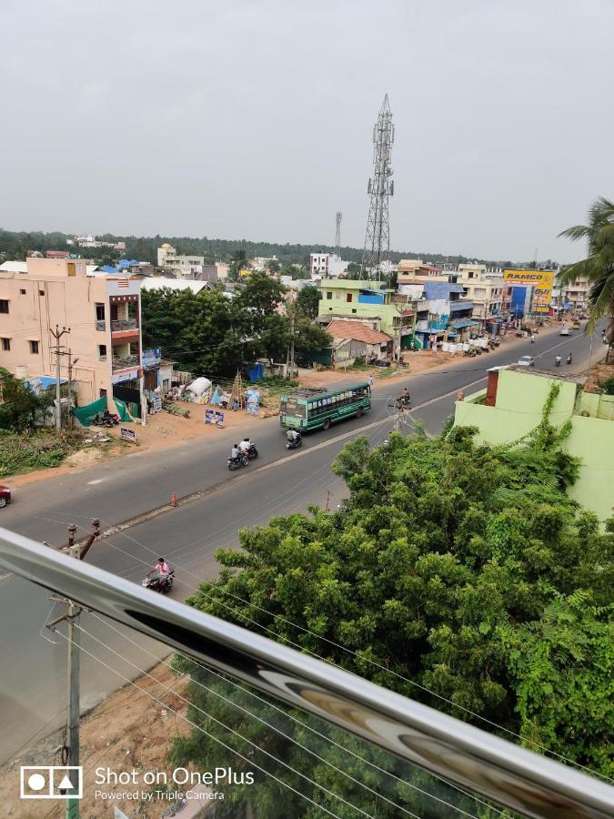 Hotel White Pearl Residency à Pondichéry Extérieur photo