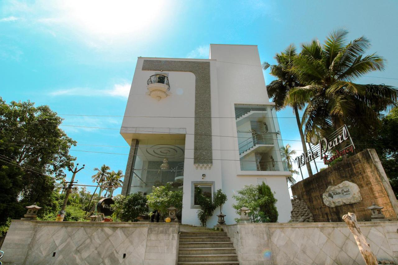 Hotel White Pearl Residency à Pondichéry Extérieur photo