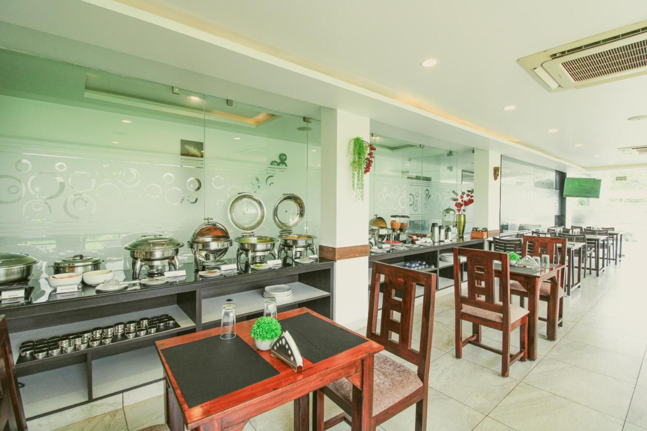 Hotel White Pearl Residency à Pondichéry Extérieur photo