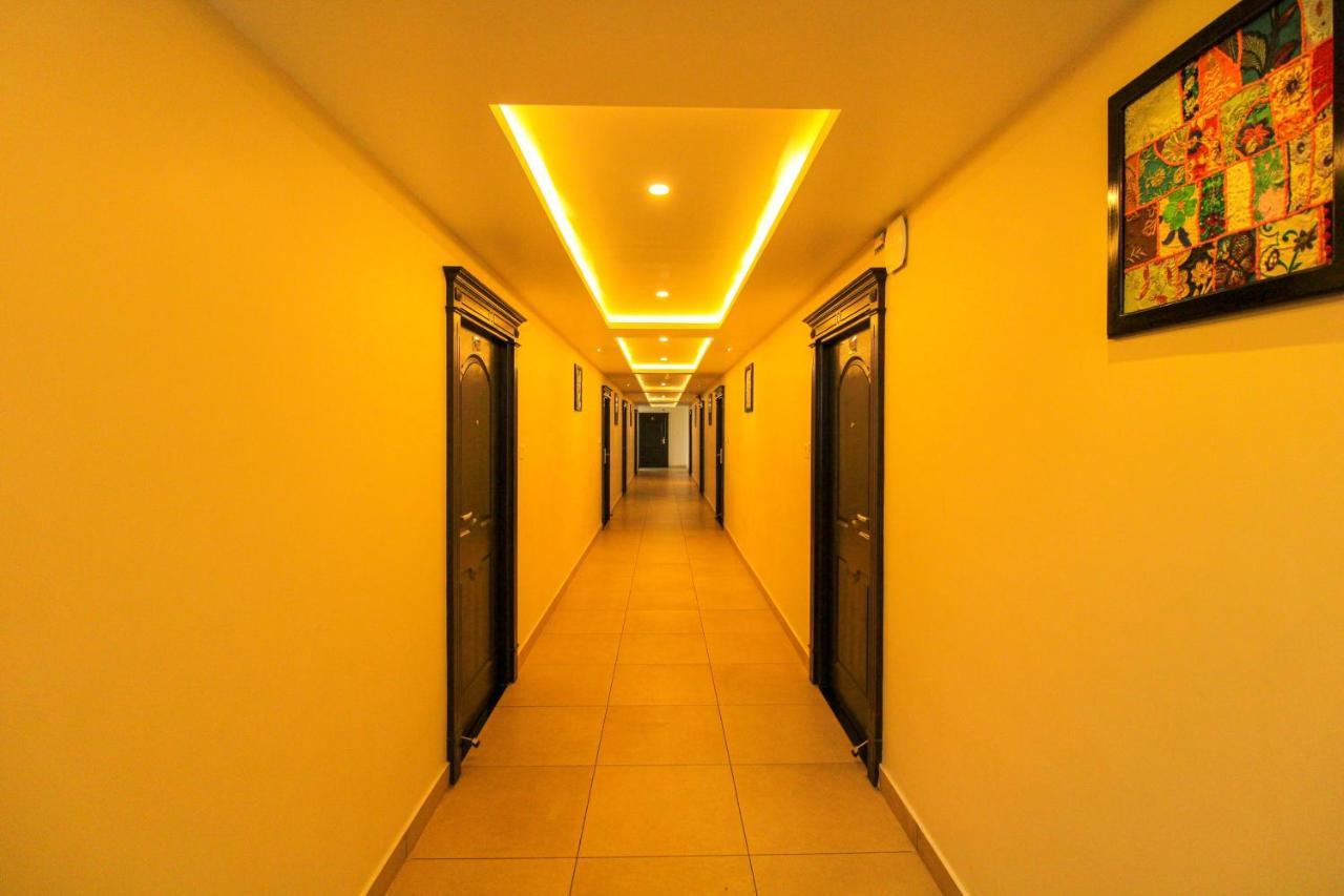 Hotel White Pearl Residency à Pondichéry Extérieur photo