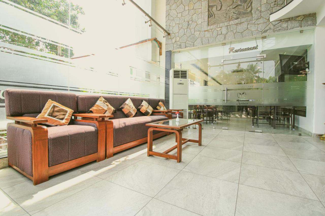 Hotel White Pearl Residency à Pondichéry Extérieur photo