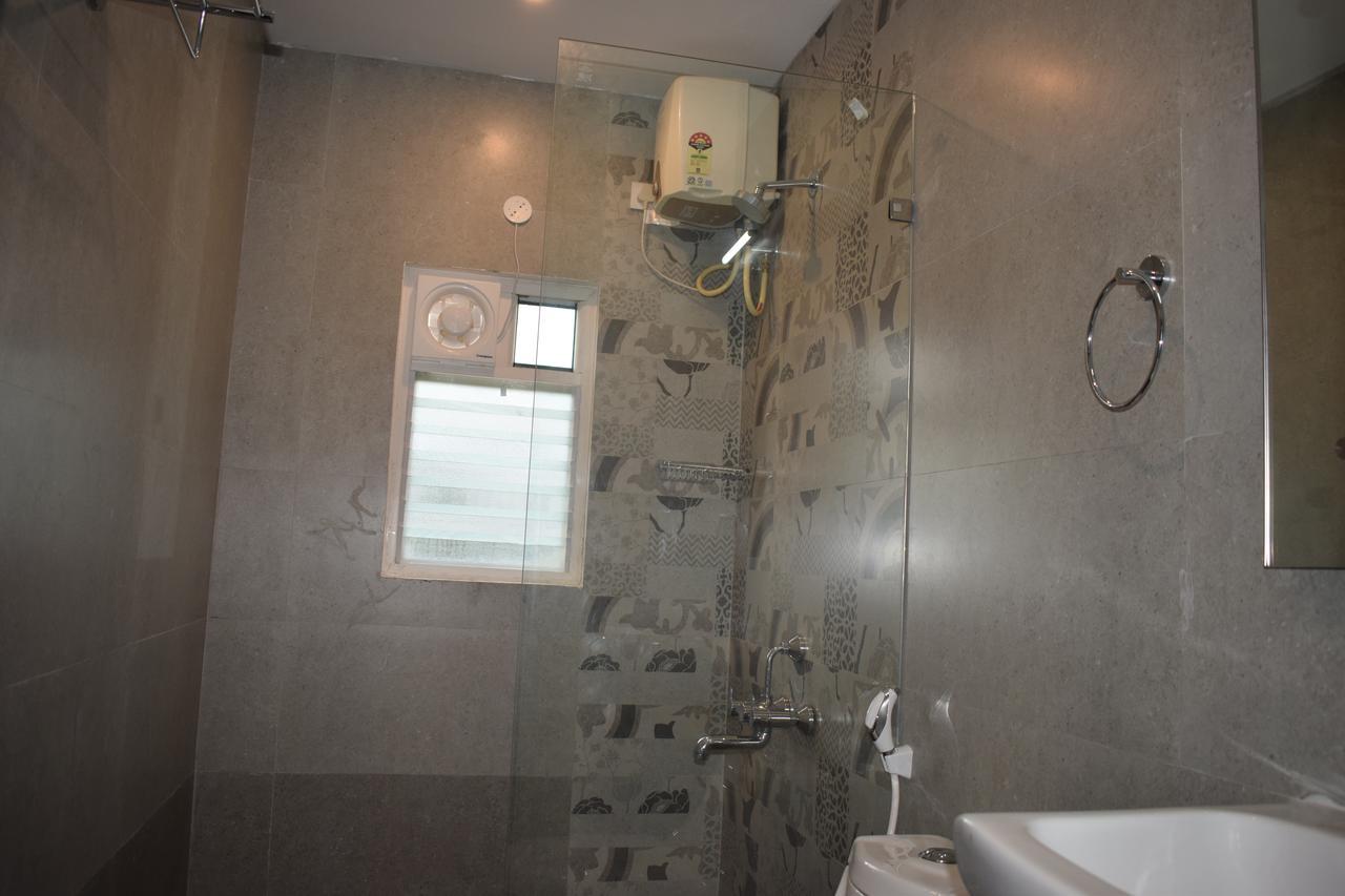 Hotel White Pearl Residency à Pondichéry Extérieur photo