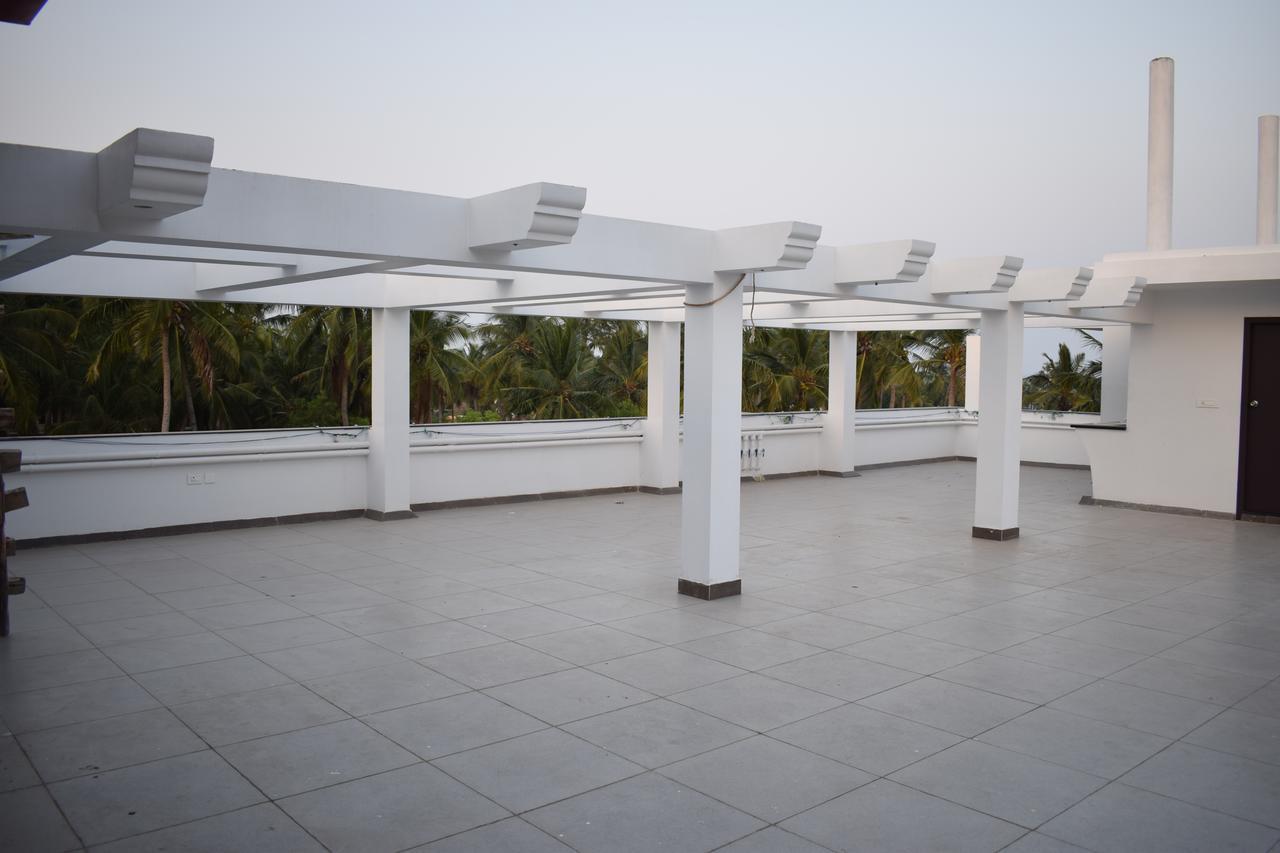 Hotel White Pearl Residency à Pondichéry Extérieur photo