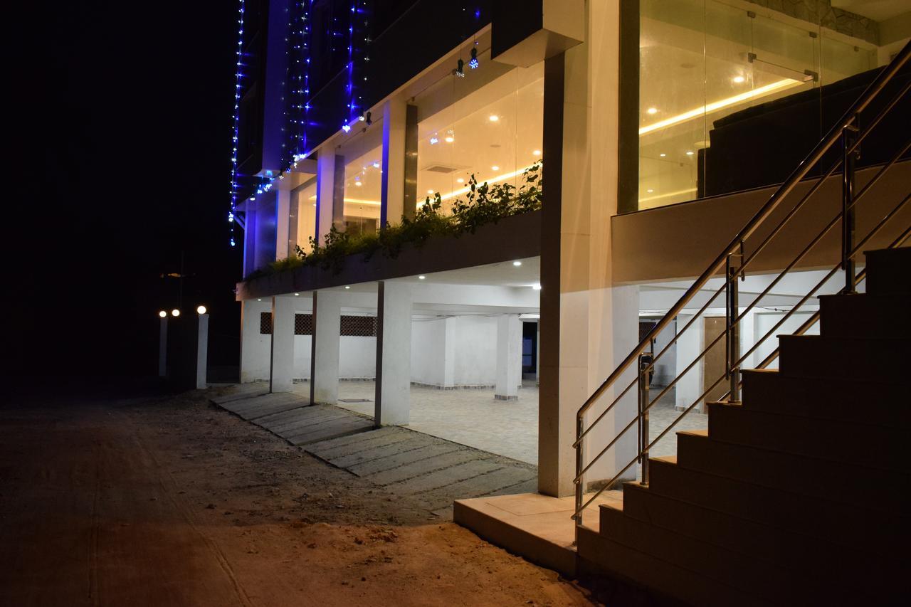 Hotel White Pearl Residency à Pondichéry Extérieur photo