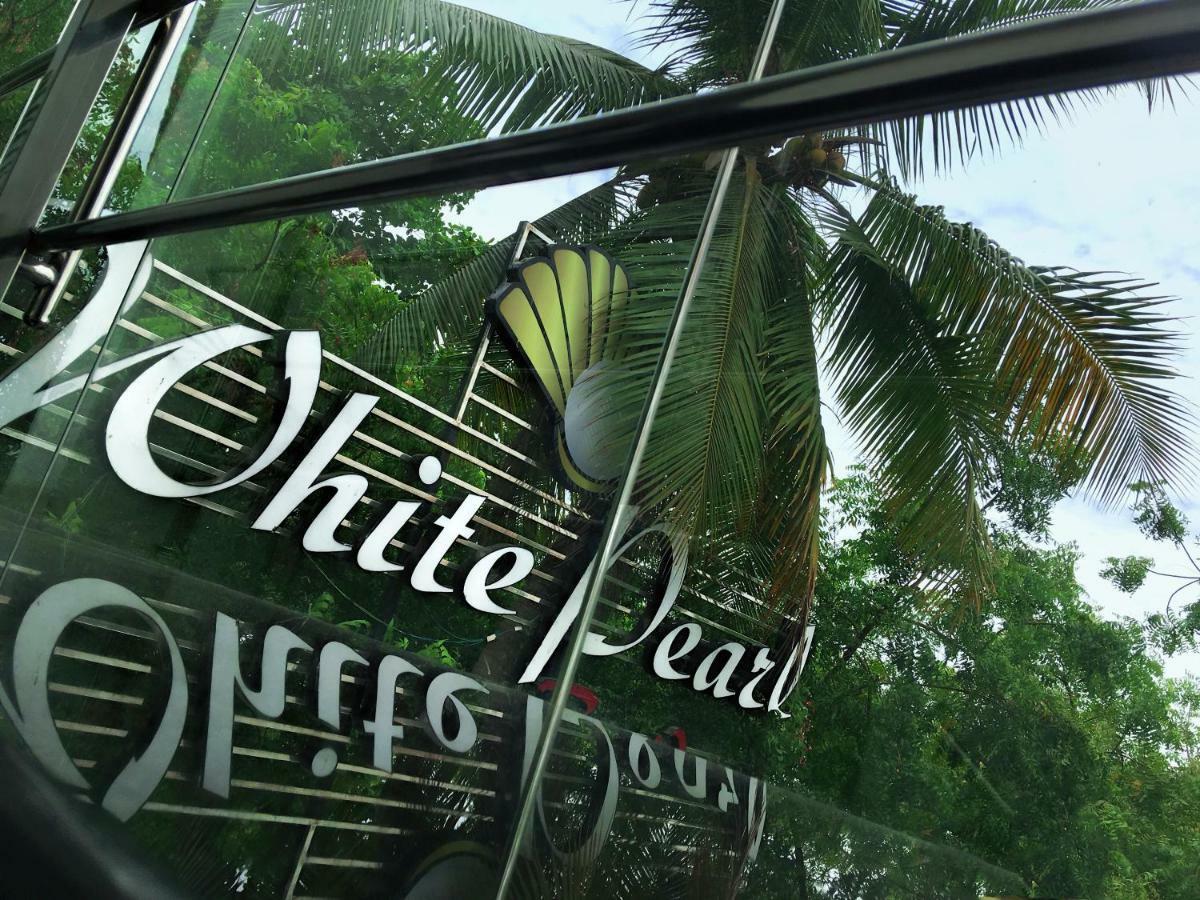 Hotel White Pearl Residency à Pondichéry Extérieur photo